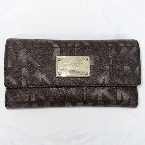 Michael Kors Women's Jet Set Large Checkbook Wallet Brown Signature MK Monogram - Picture 1 of 9